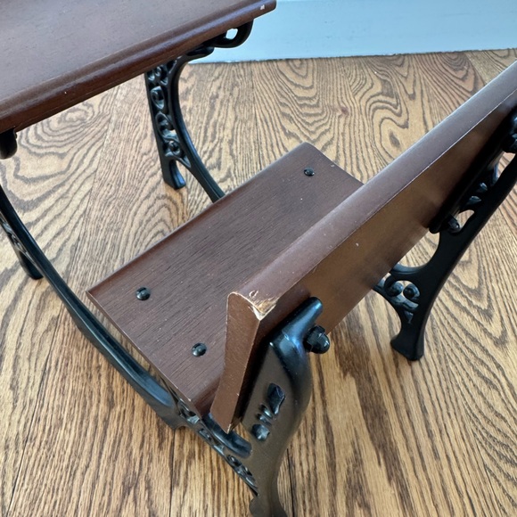 Vintage American girl doll school desk - Picture 2 of 5